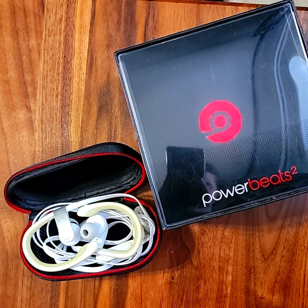 Power beats 2